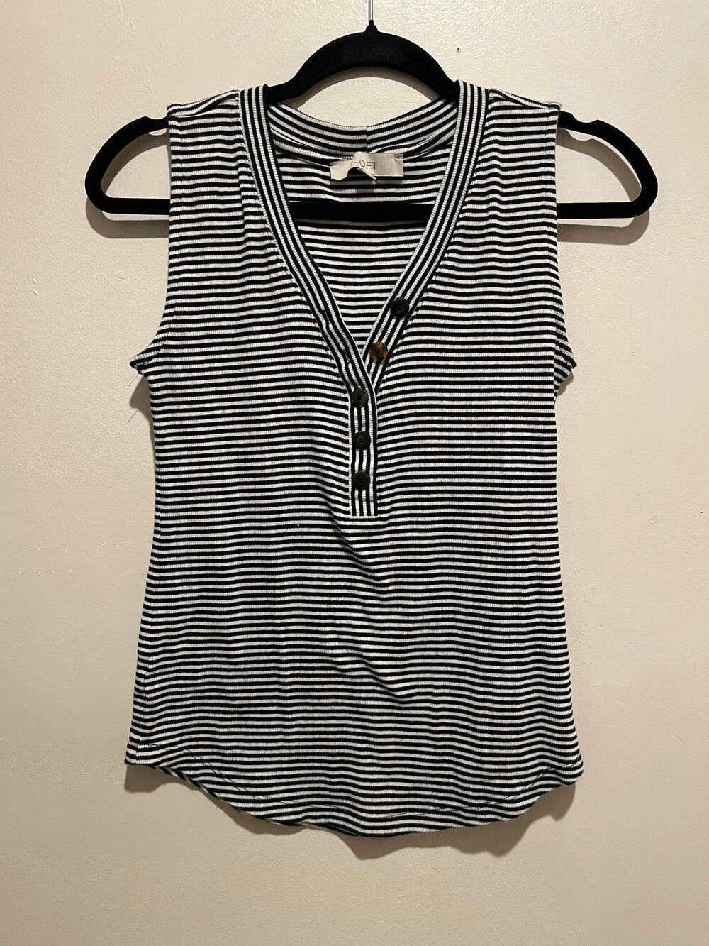 Loft casual half button sleeveless black and white striped top size medium